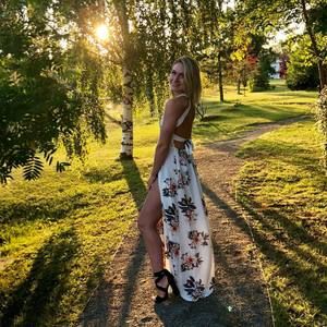 Meet your Posher, Marie-Ève